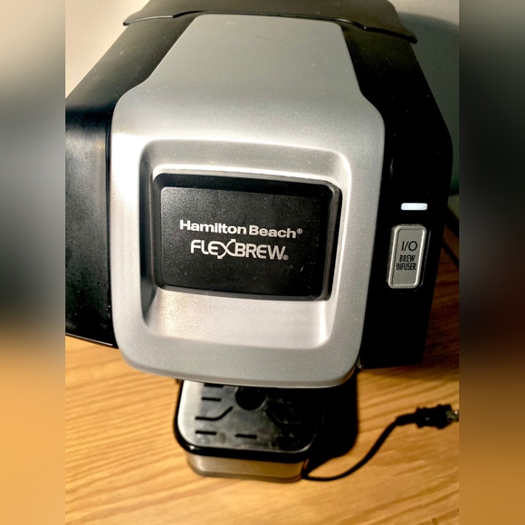 Hamilton Beach Flexbrew Single-Serve Coffee Maker or Machine - Picture 1 of 4